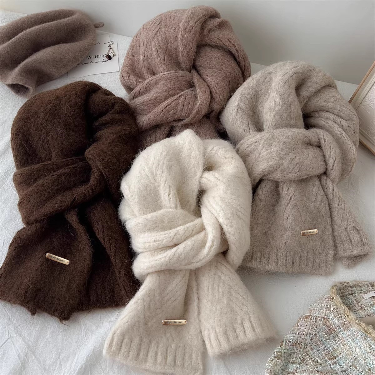 وشاح صوف عالي الجودة للنساء وا - مراجعة Muffler Men Wool وسعره